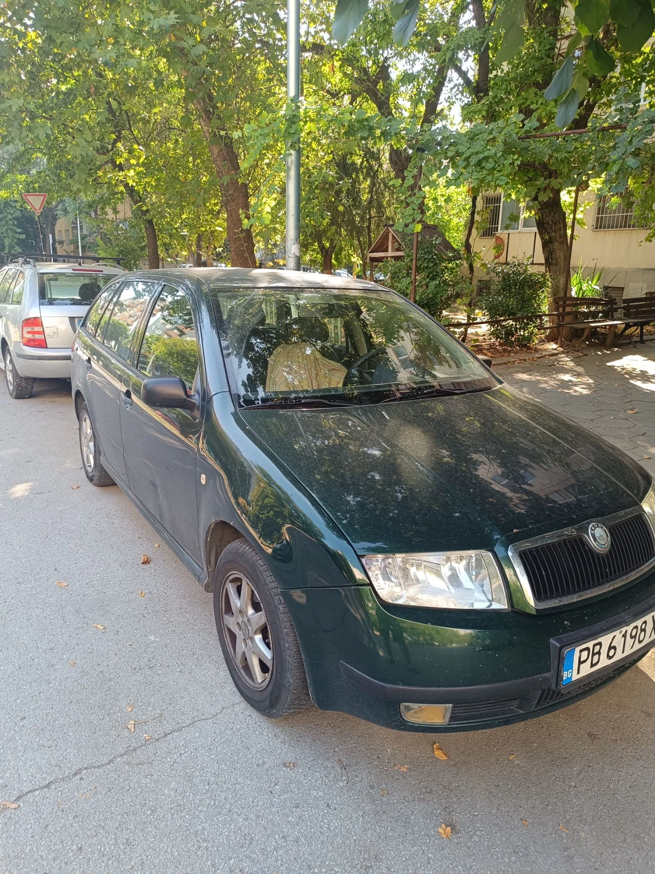 Skoda Fabia 1.9 SDI, снимка 3 - Автомобили и джипове - 55672539