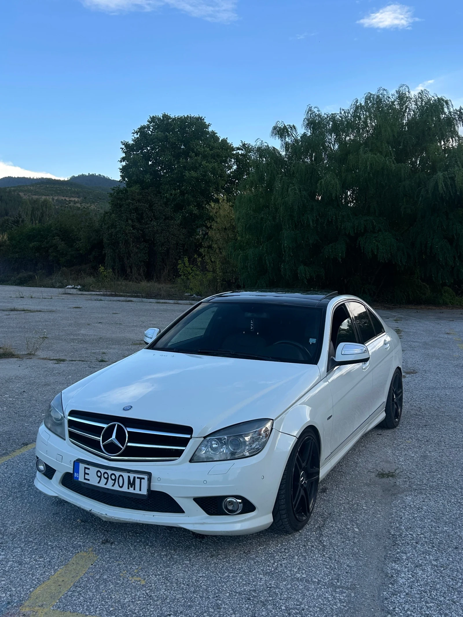 Mercedes-Benz C 320 AMG пакет, снимка 2 - Автомобили и джипове - 55878759