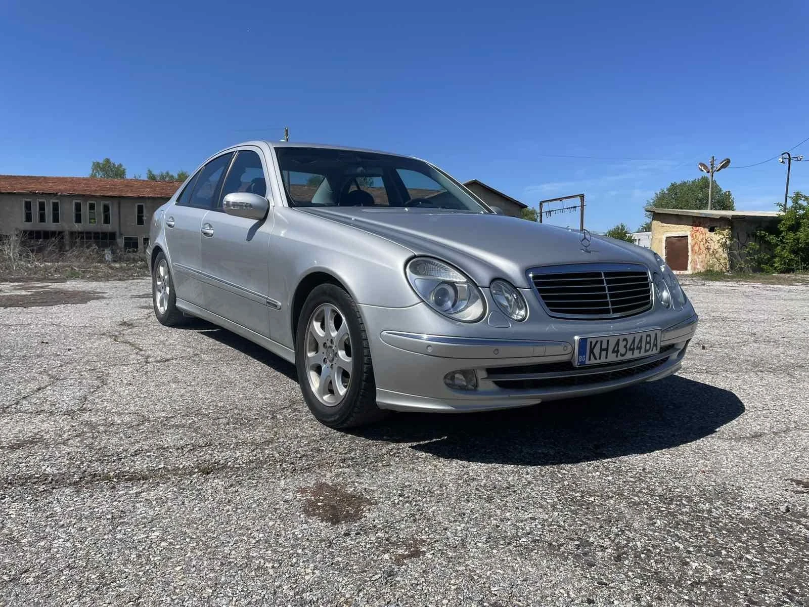 Mercedes-Benz E 400, снимка 2 - Автомобили и джипове - 55959480