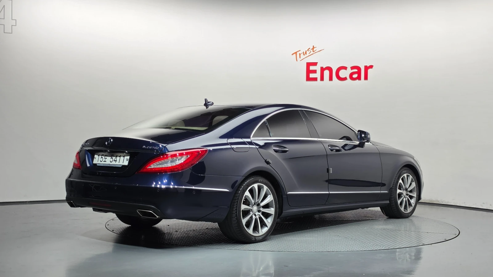 Mercedes-Benz CLS 250 2.1 4MATIC, Подгрев, 360-cam, снимка 2 - Автомобили и джипове - 56199010