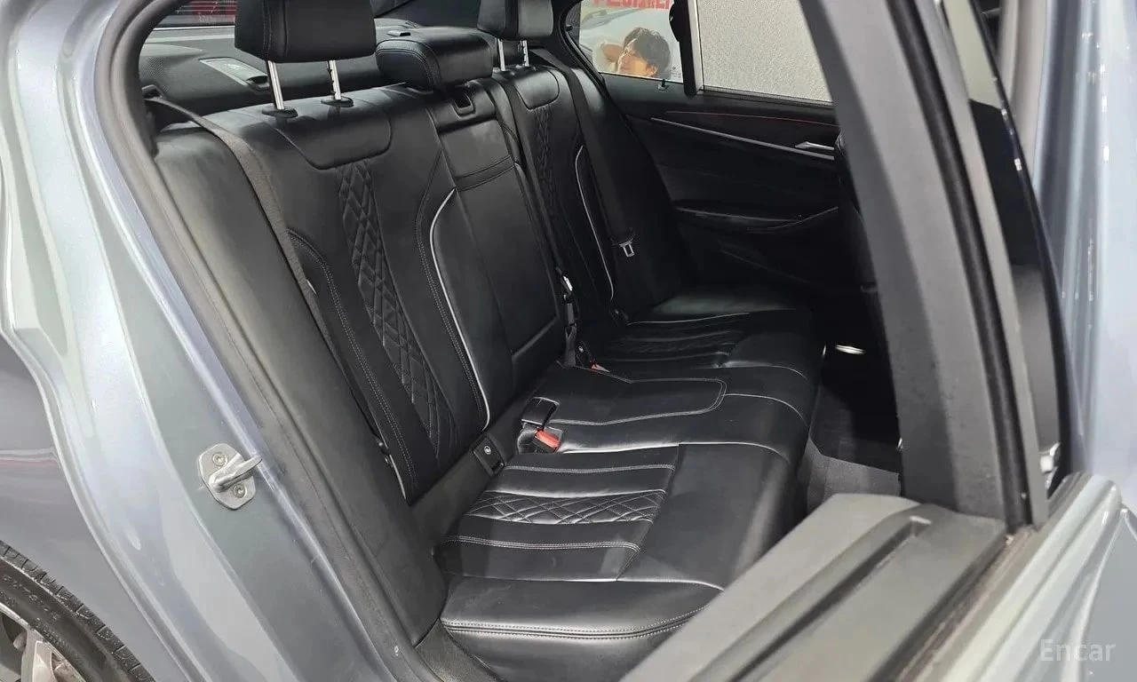 BMW 530, снимка 12 - Автомобили и джипове - 56714863