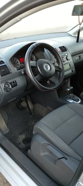 VW Touran fsi - 2300 € / 4498.41 лв. - 88397591 5