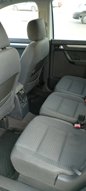 VW Touran fsi - 2300 € / 4498.41 лв. - 88397591 6