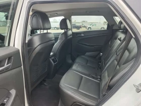 Hyundai Tucson Awd 4dr 2.0l Se/CARFAX/Подгрев/Кожа/Панорама - 11550 € / 22589.84 лв. - 39499301 10