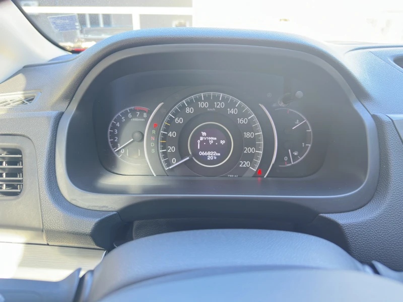 Honda Cr-v AWD Бензин 360 Камери, снимка 11 - Автомобили и джипове - 52418669