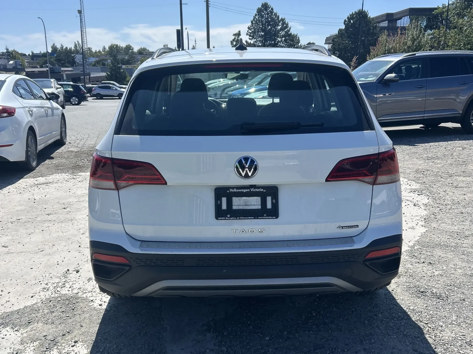 VW Tiguan CARFAX* АВТОФИНАНСИРАНЕ* БЕЗ ПЪРВОНАЧАЛНА ВНОСКА*  - изображение 4