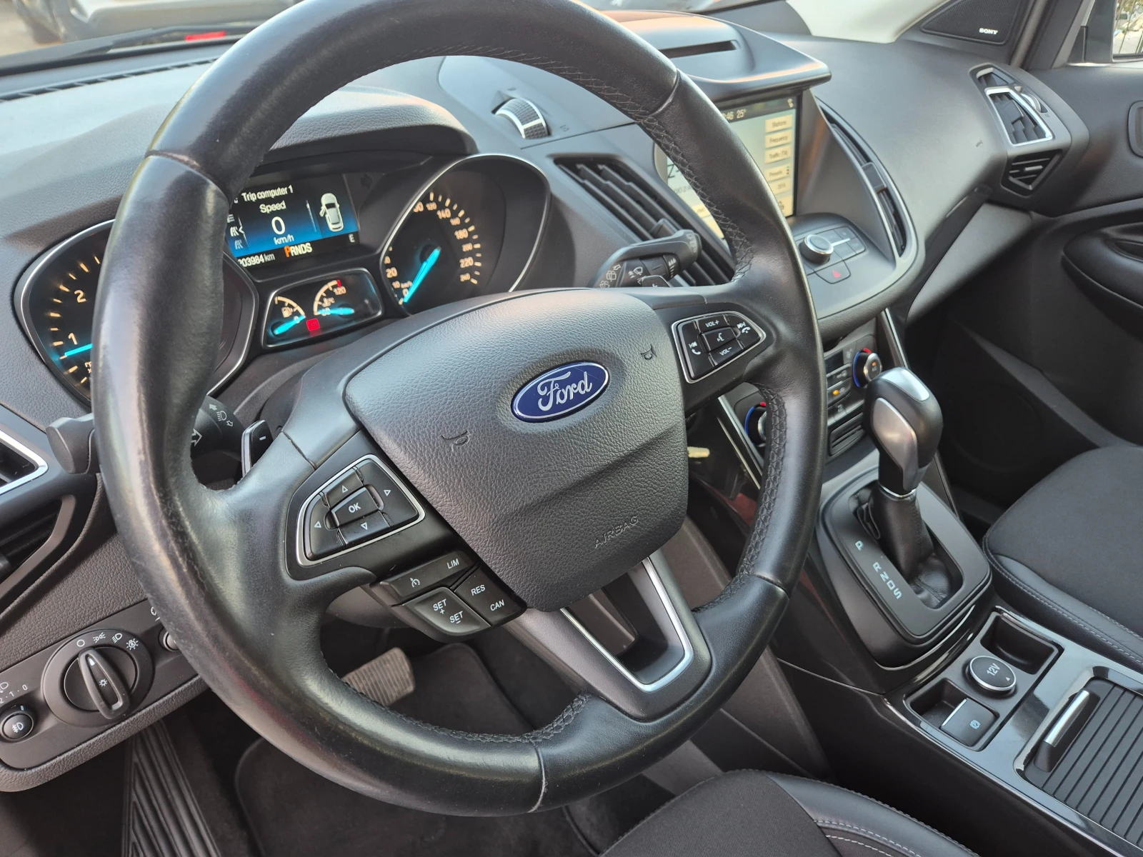 Ford Kuga 2.0TDCI/4x4 - изображение 10