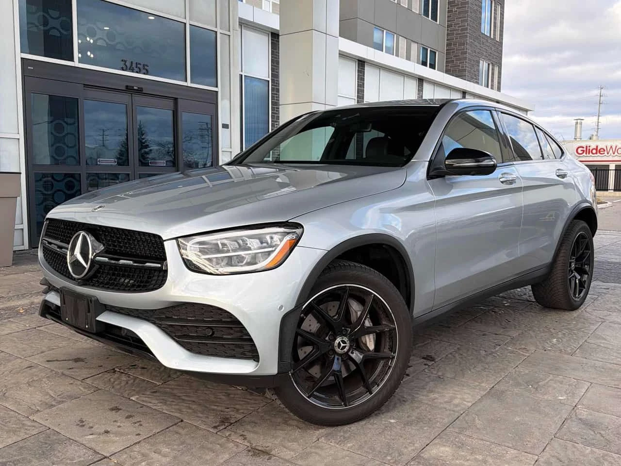 Mercedes-Benz GLC 300 * ����* DISTRONIC* BURMESTER* ��� �����* �������*  | Mobile.bg � ����������� 1