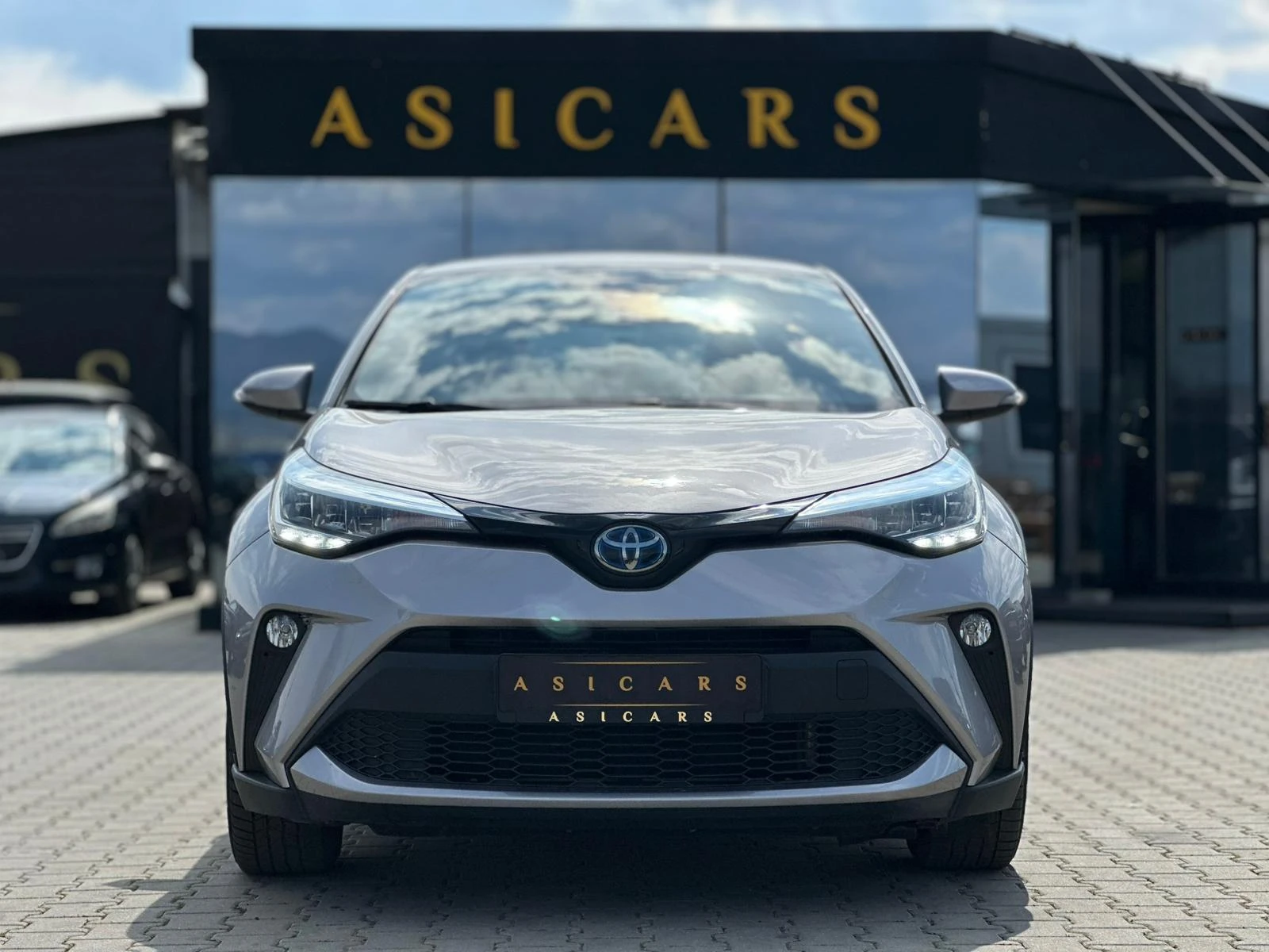 Toyota C-HR / 1.8 HYBRID / FACELIFT / ГАРАНЦИЯ / TOP /, снимка 8 - Автомобили и джипове - 53996684
