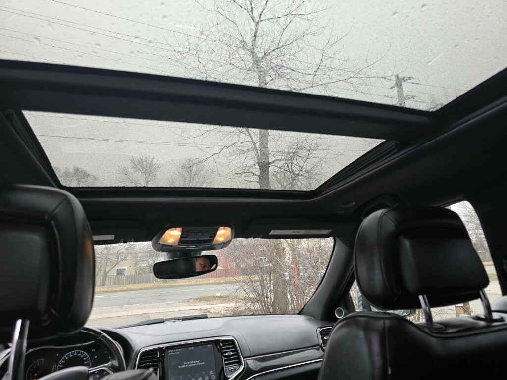 Jeep Grand cherokee 4WD* OVERLAND* ОБДУХ* ПОДГРЕВИ* HARMAN KARDON* PAN, снимка 9 - Автомобили и джипове - 54169705