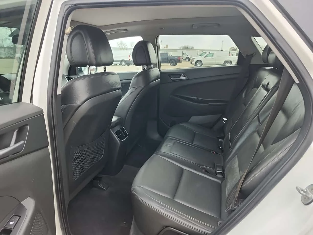 Hyundai Tucson Awd 4dr 2.0l Se/CARFAX/�������/����/�������� | Mobile.bg � ����������� 10