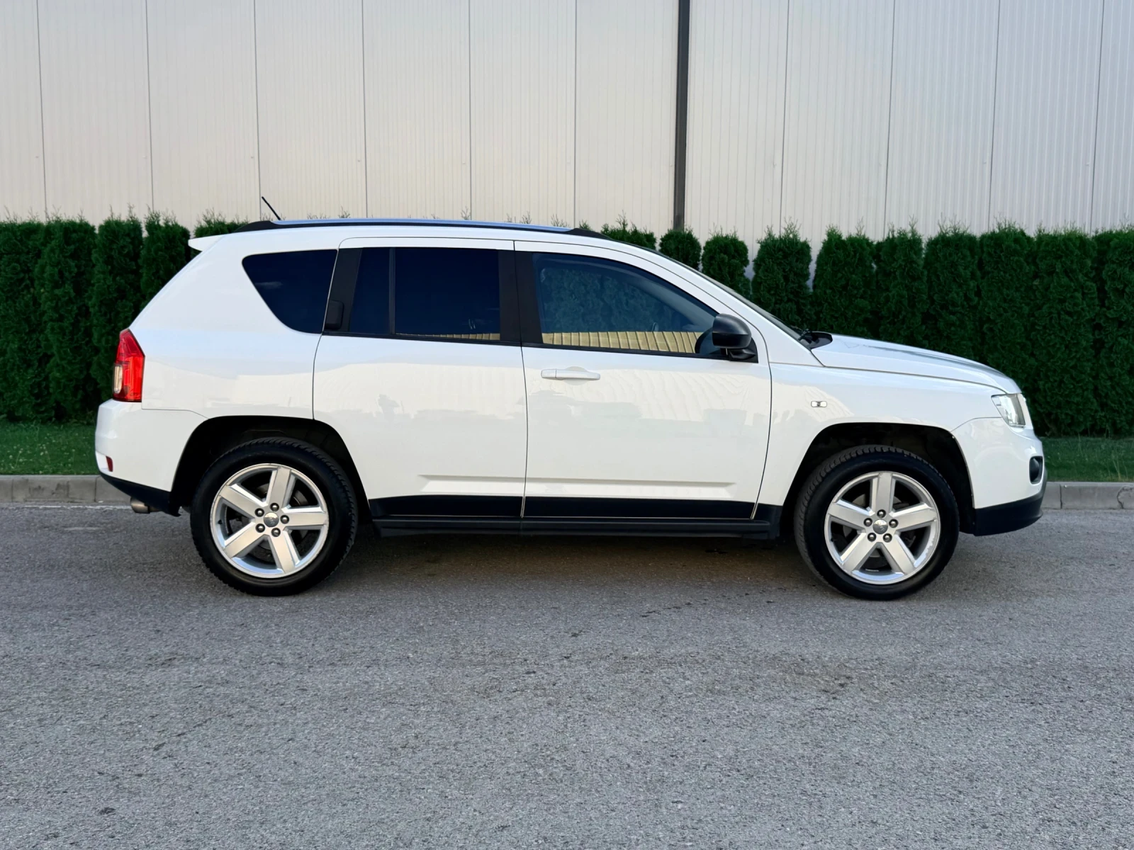Jeep Compass 2.2 CRD LIMITED | ИТАЛИЯ | 160 000 Хил.км, снимка 8 - Автомобили и джипове - 55645085