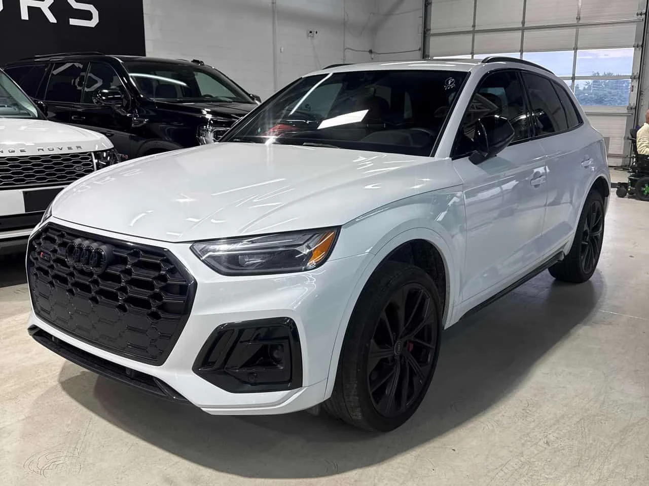 Audi SQ5 Progressiv | CARFAX | АВТОКРЕДИТ БЕЗ ПЪРВОНАЧАЛНА