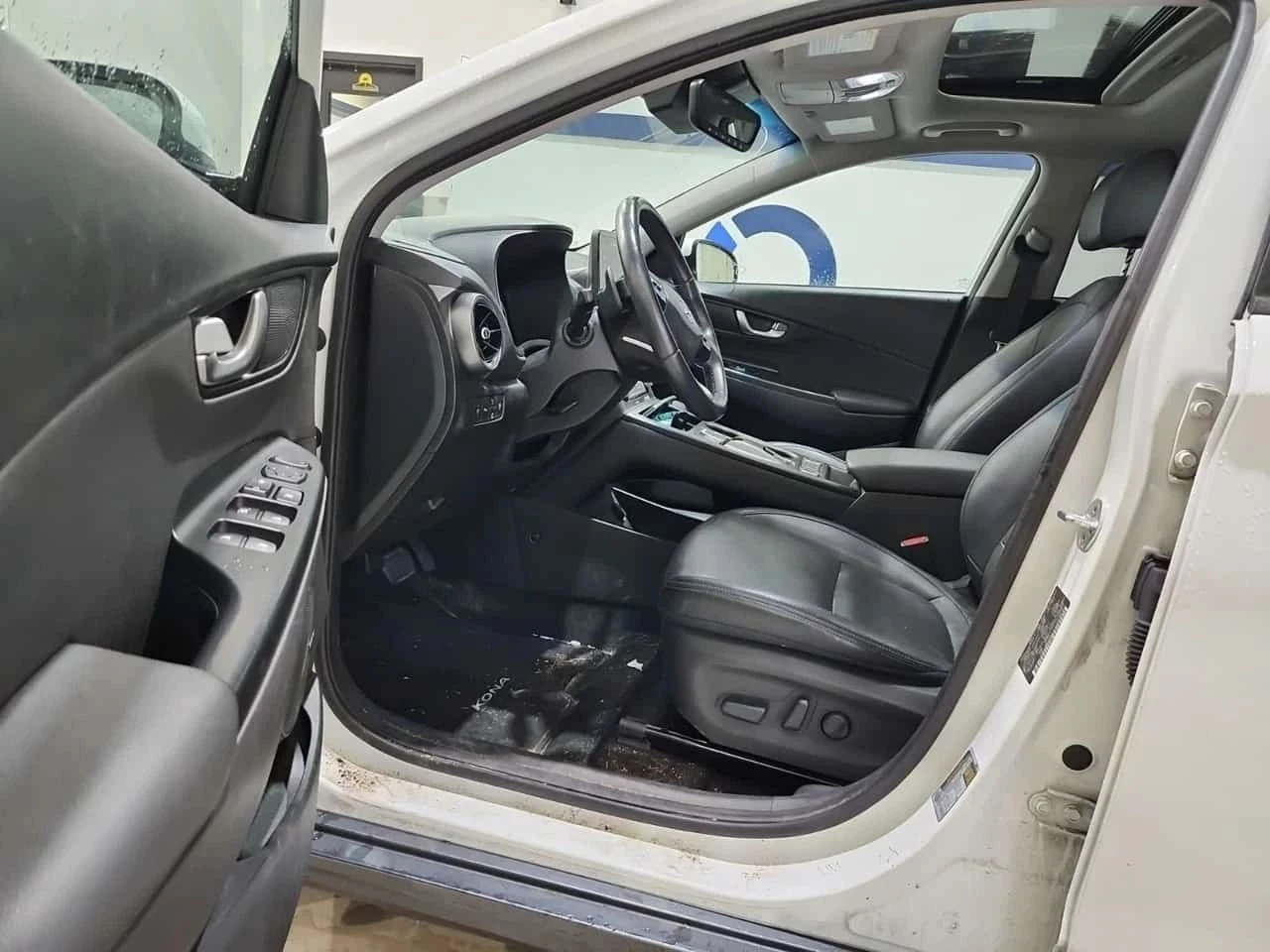 Hyundai Kona, снимка 3 - Автомобили и джипове - 56689220