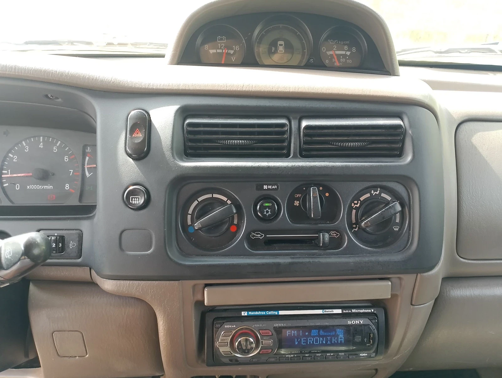 Mitsubishi Pajero sport, снимка 13 - Автомобили и джипове - 56727026