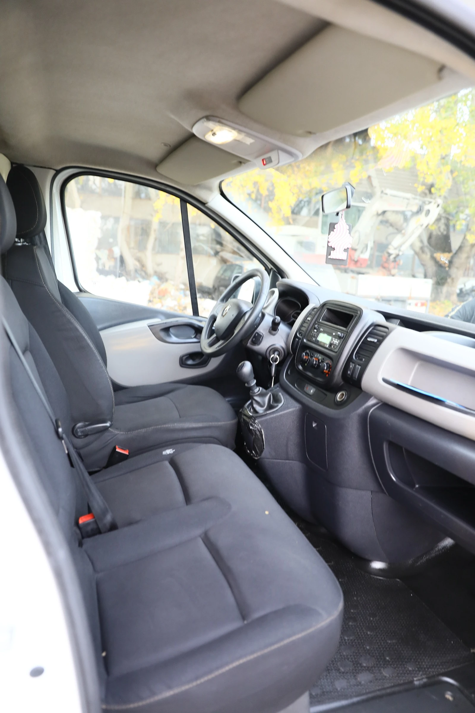 Renault Trafic 1.6HDI | Mobile.bg   15