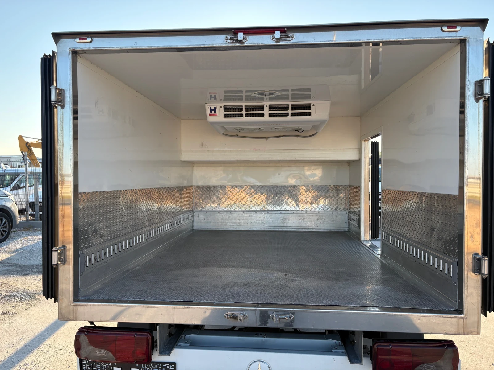 Mercedes-Benz Sprinter 316cdi-Хладилен-Клима, снимка 10 - Бусове и автобуси - 54439491