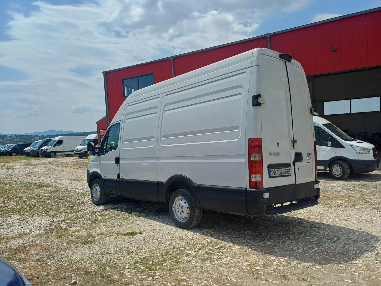 Iveco 35c18 Хладилен, снимка 3 - Бусове и автобуси - 55072018