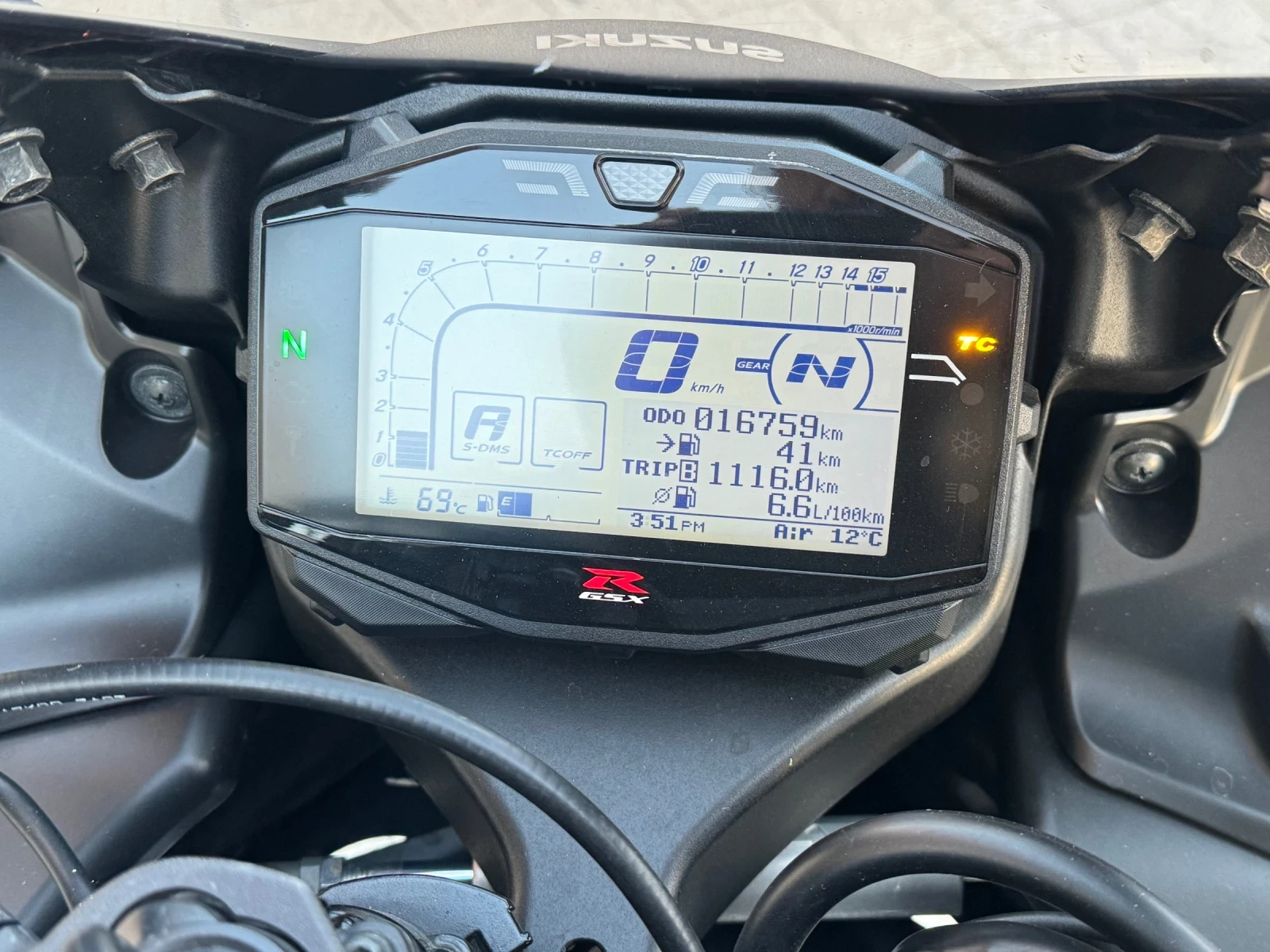 Suzuki Gsxr L7 16750км - изображение 8