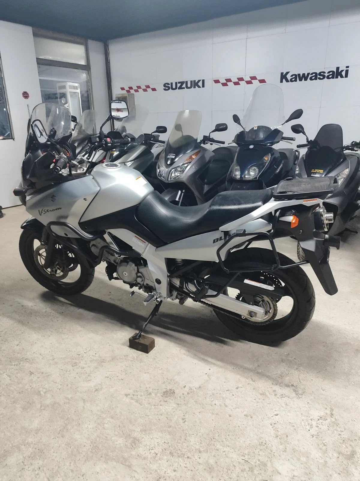 Suzuki V-strom 650, снимка 2 - Мотоциклети и мототехника - 56224048