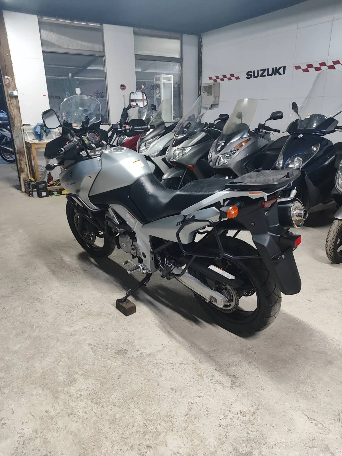 Suzuki V-strom 650, снимка 3 - Мотоциклети и мототехника - 56224048