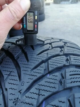 Гуми Зимни 235/60R17, снимка 9