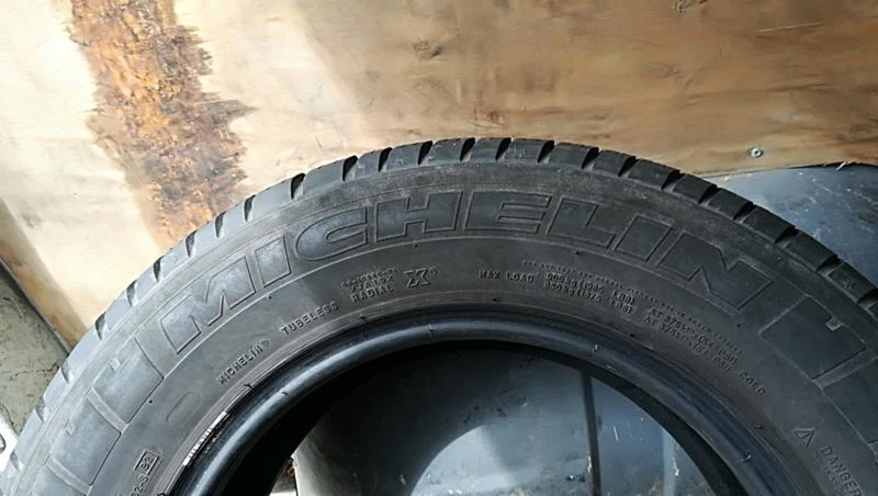 Гуми Летни 215/65R15, снимка 4 - Гуми и джанти - 25308301