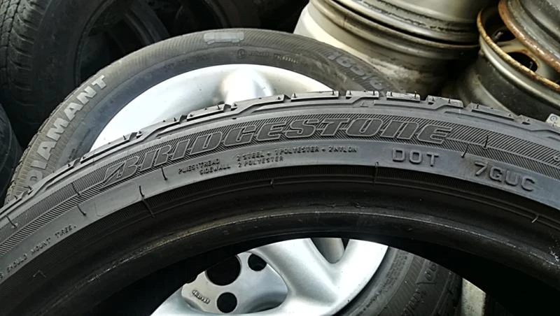 Гуми Летни 215/40R17, снимка 5 - Гуми и джанти - 25327607