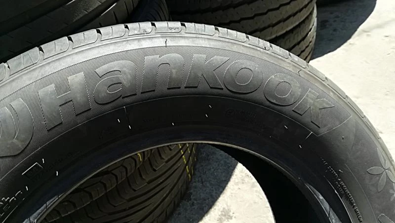 Гуми Летни 205/65R15, снимка 4 - Гуми и джанти - 25563075