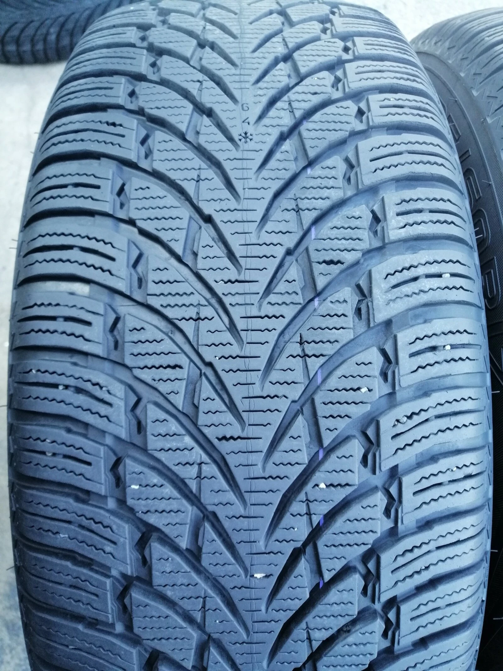  235/60R17 | Mobile.bg   1
