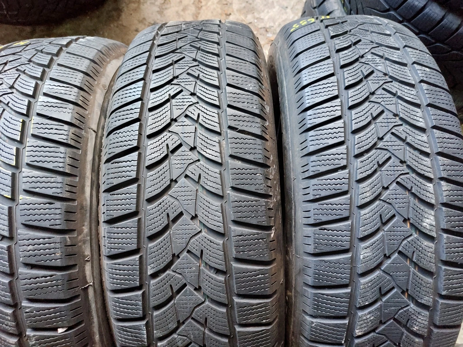 ���� 215/70R16 | Mobile.bg � ����������� 3
