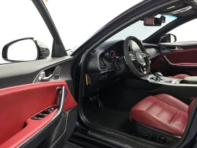 Kia Stinger 3.3 2WD GT - САМО 30% АВАНС , снимка 11