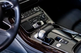 Audi A8 4.2TDI Сменени вериги ! , снимка 10