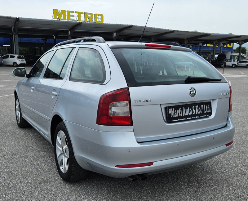 Skoda Octavia 1.6 TDI 4x4, снимка 6 - Автомобили и джипове - 46323311