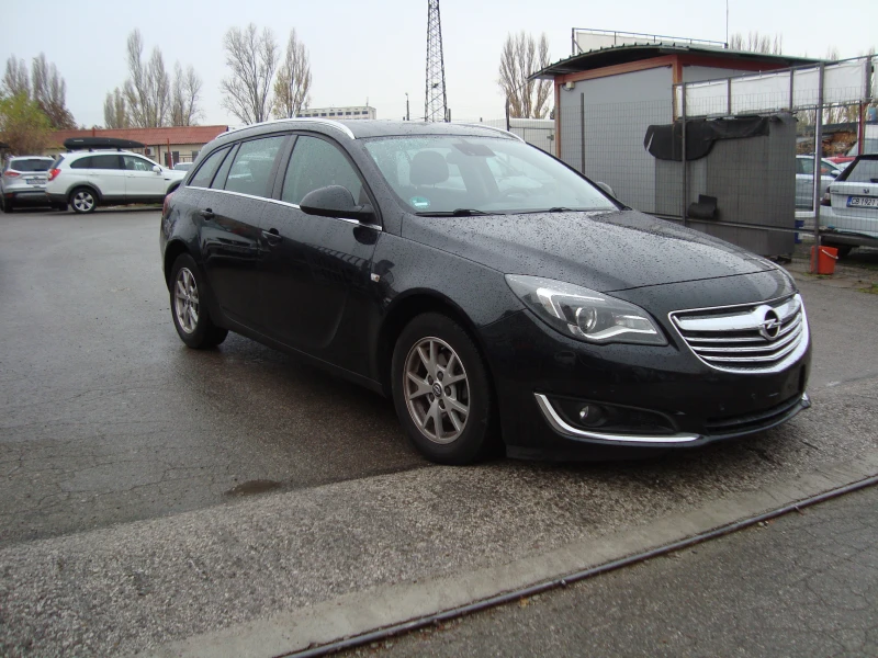 Opel Insignia Face lift /като нов , снимка 2 - Автомобили и джипове - 47956671