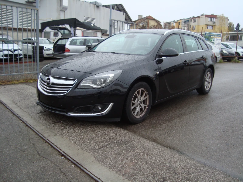 Opel Insignia Face lift /като нов , снимка 1 - Автомобили и джипове - 47956671