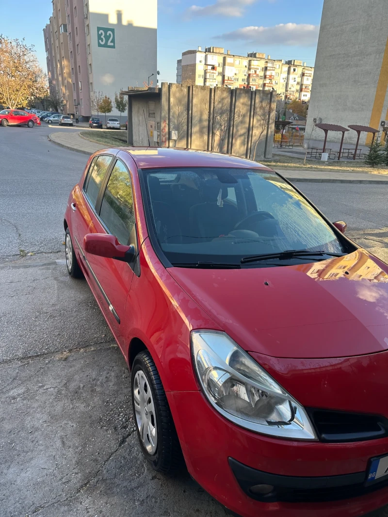 Renault Clio 1.5DCI, снимка 1 - Автомобили и джипове - 48520944