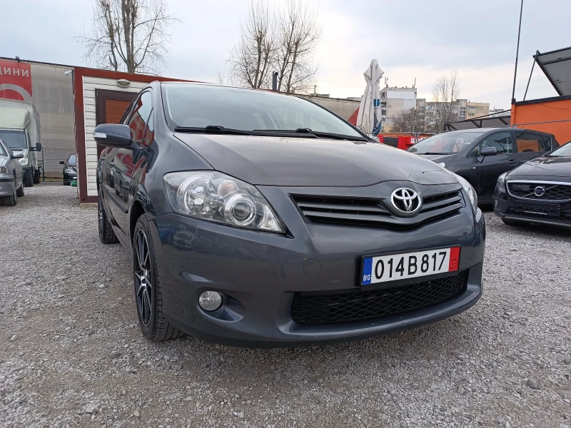 Toyota Auris 1.8 I. , снимка 7 - Автомобили и джипове - 48995755