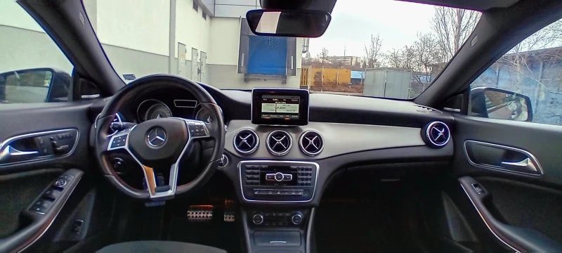 Mercedes-Benz CLA 220 AMG , снимка 10 - Автомобили и джипове - 49452619