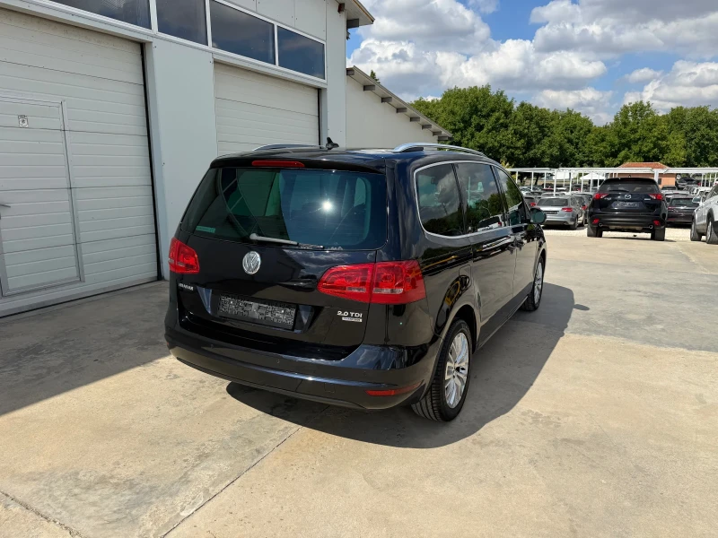 VW Sharan 2.0tdi 140k.c* DSG* Panorama* Highline* Navi* UNIK, снимка 15 - Автомобили и джипове - 51694577