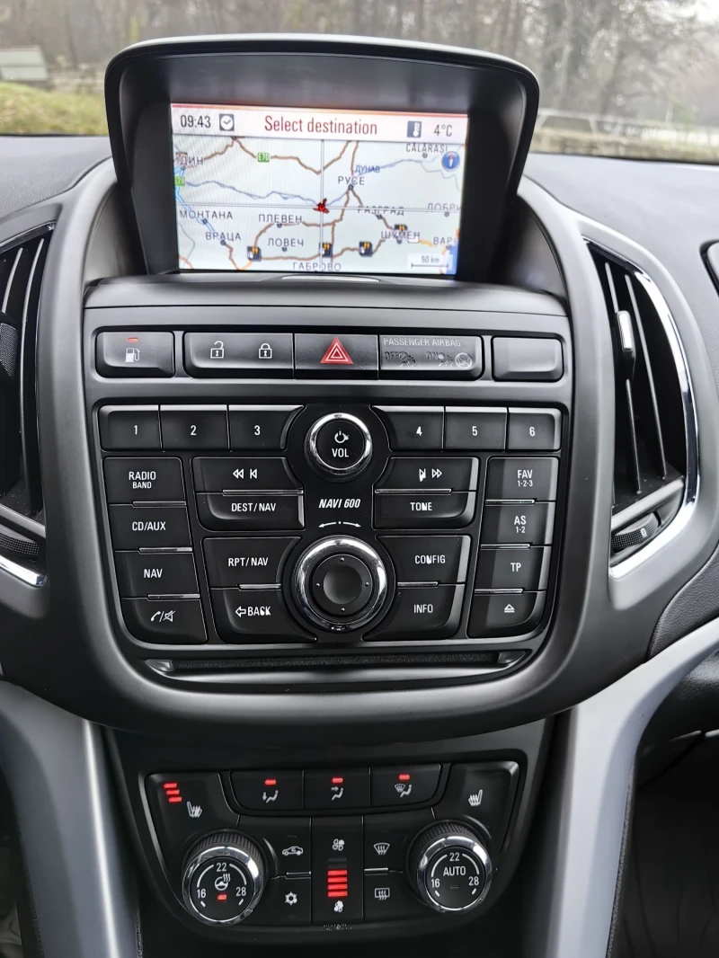 Opel Zafira 100км/7лв/7места/1.6i-metan , снимка 13 - Автомобили и джипове - 52750420