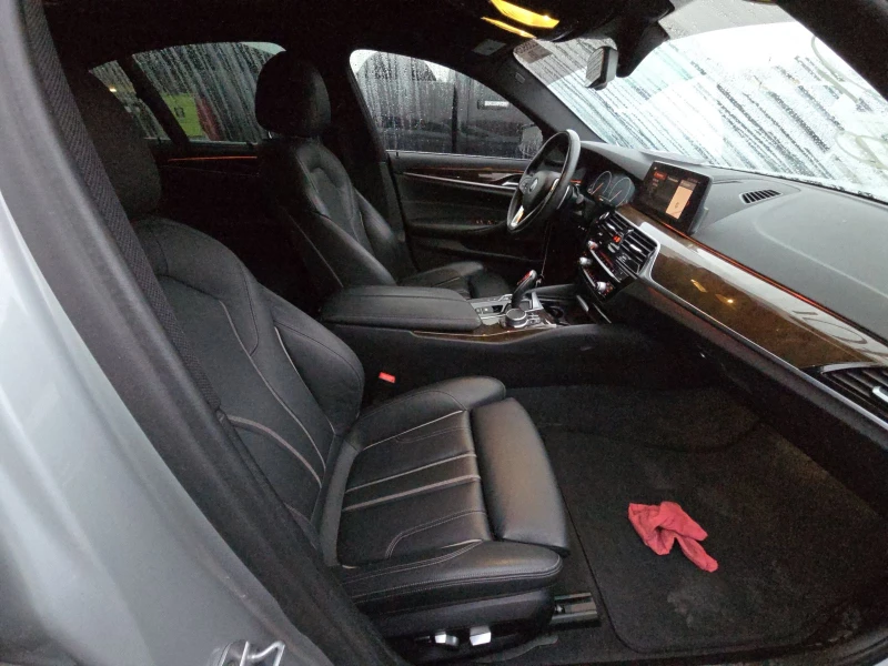 BMW 540 * HARMAN* 360* HeadUP* DIS* Soft-Close* ЛИЗИНГ* , снимка 11 - Автомобили и джипове - 52827064