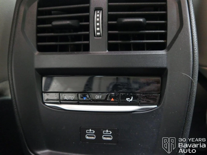 BMW i4 40 eDrive M Sport Paket, снимка 12 - Автомобили и джипове - 52834209