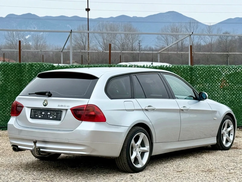 BMW 320 2.0D AVTOMAT* ITALY, снимка 7 - Автомобили и джипове - 53055901