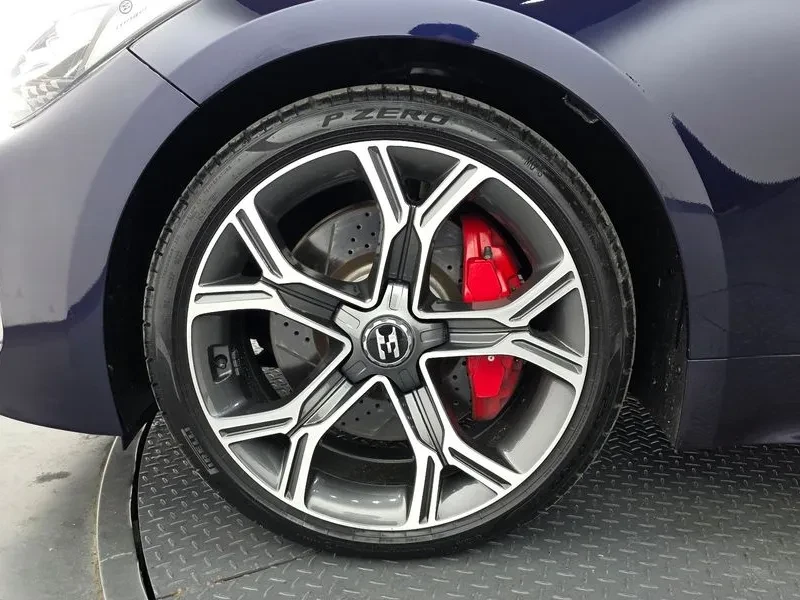 Kia Stinger 3.3 2WD GT - САМО 30% АВАНС , снимка 5 - Автомобили и джипове - 55998799