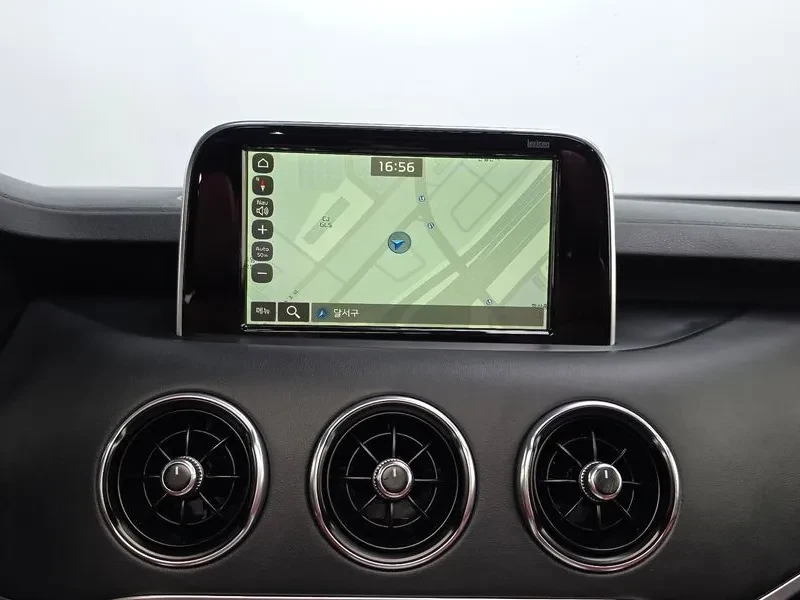 Kia Stinger 3.3 2WD GT - САМО 30% АВАНС , снимка 15 - Автомобили и джипове - 55998799