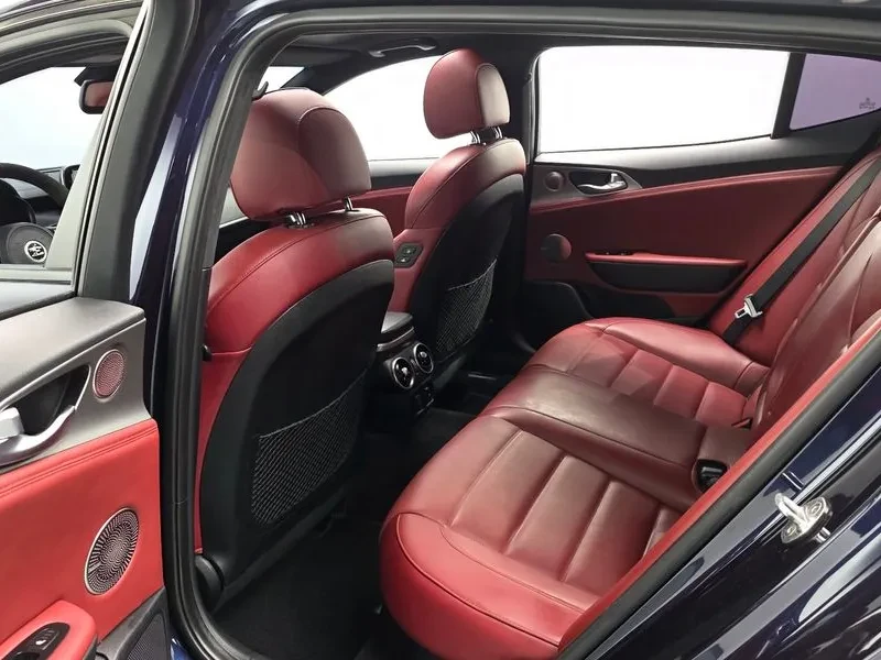 Kia Stinger 3.3 2WD GT - САМО 30% АВАНС , снимка 12 - Автомобили и джипове - 55998799