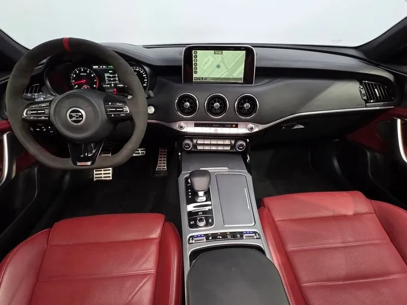 Kia Stinger 3.3 2WD GT - САМО 30% АВАНС , снимка 7 - Автомобили и джипове - 55998799