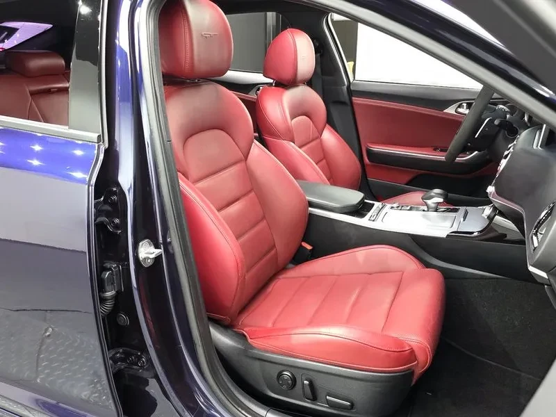 Kia Stinger 3.3 2WD GT - САМО 30% АВАНС , снимка 10 - Автомобили и джипове - 55998799