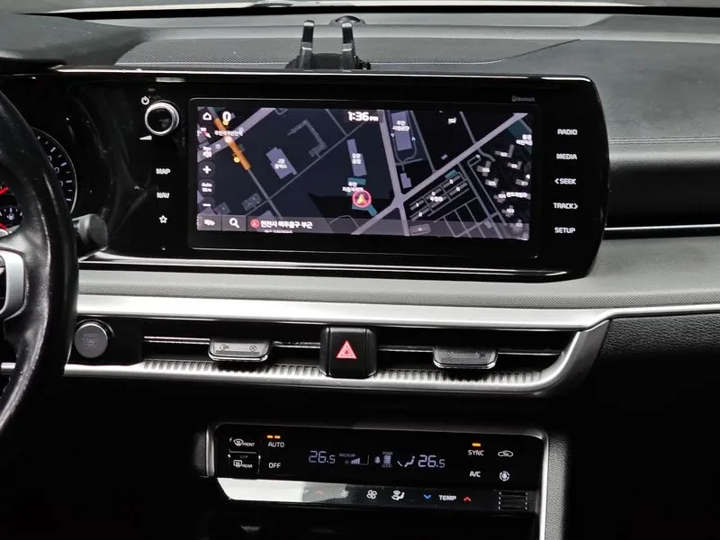 Kia K5 2.0 Prestige, снимка 14 - Автомобили и джипове - 56382340